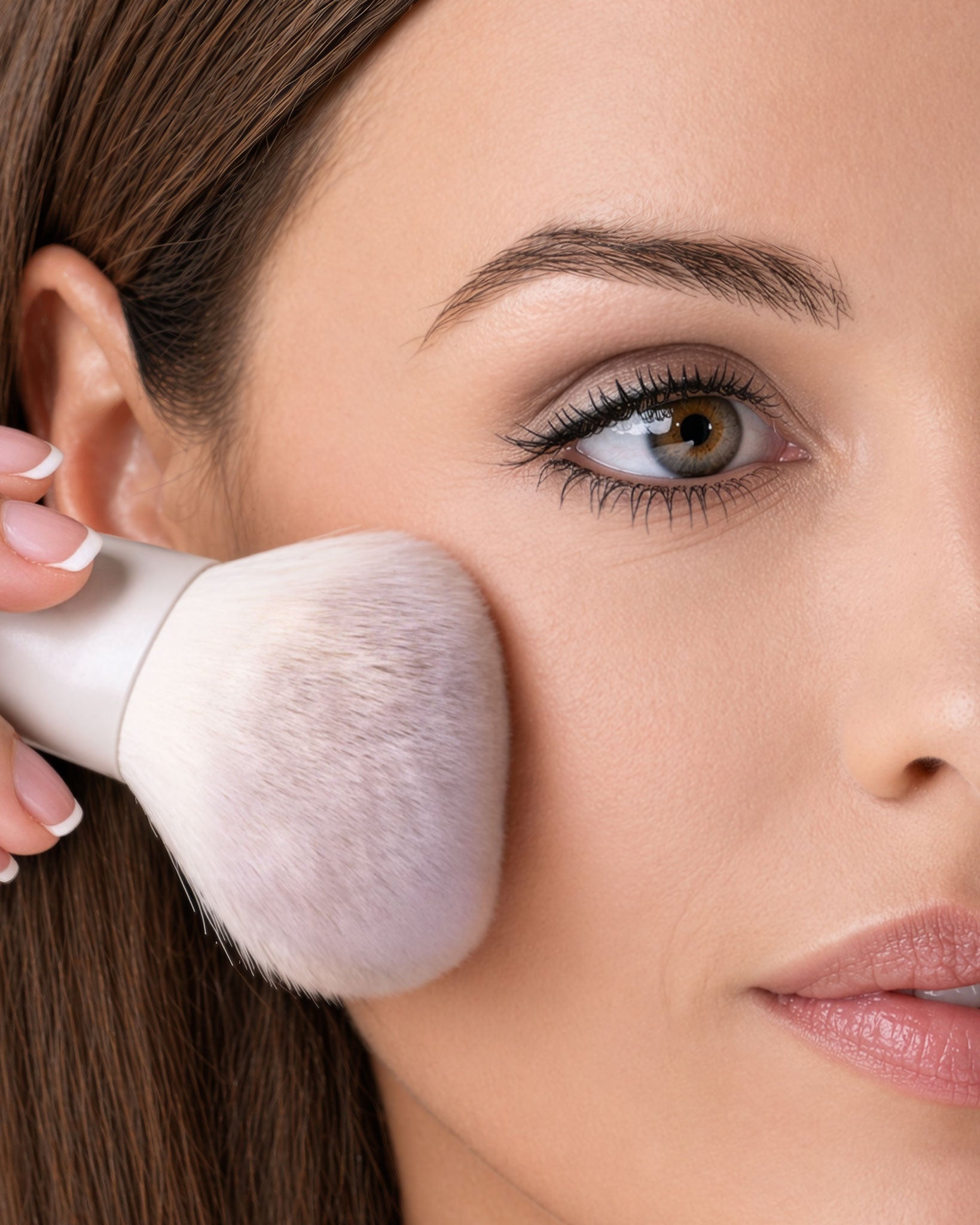 Fox Tail Loose Powder Brush