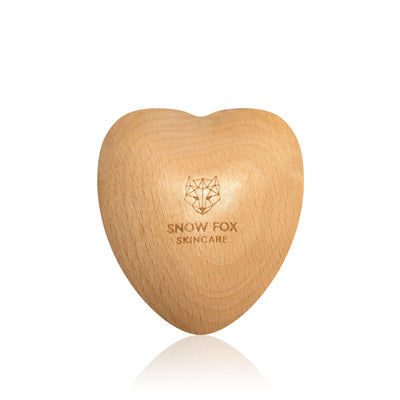 Stimulate acupressure points and promote healthy hair growth, this Hair & Scalp Gua Sha brush is designed to fit in your palm for convenient hair and scalp reflexology on-the-go.
