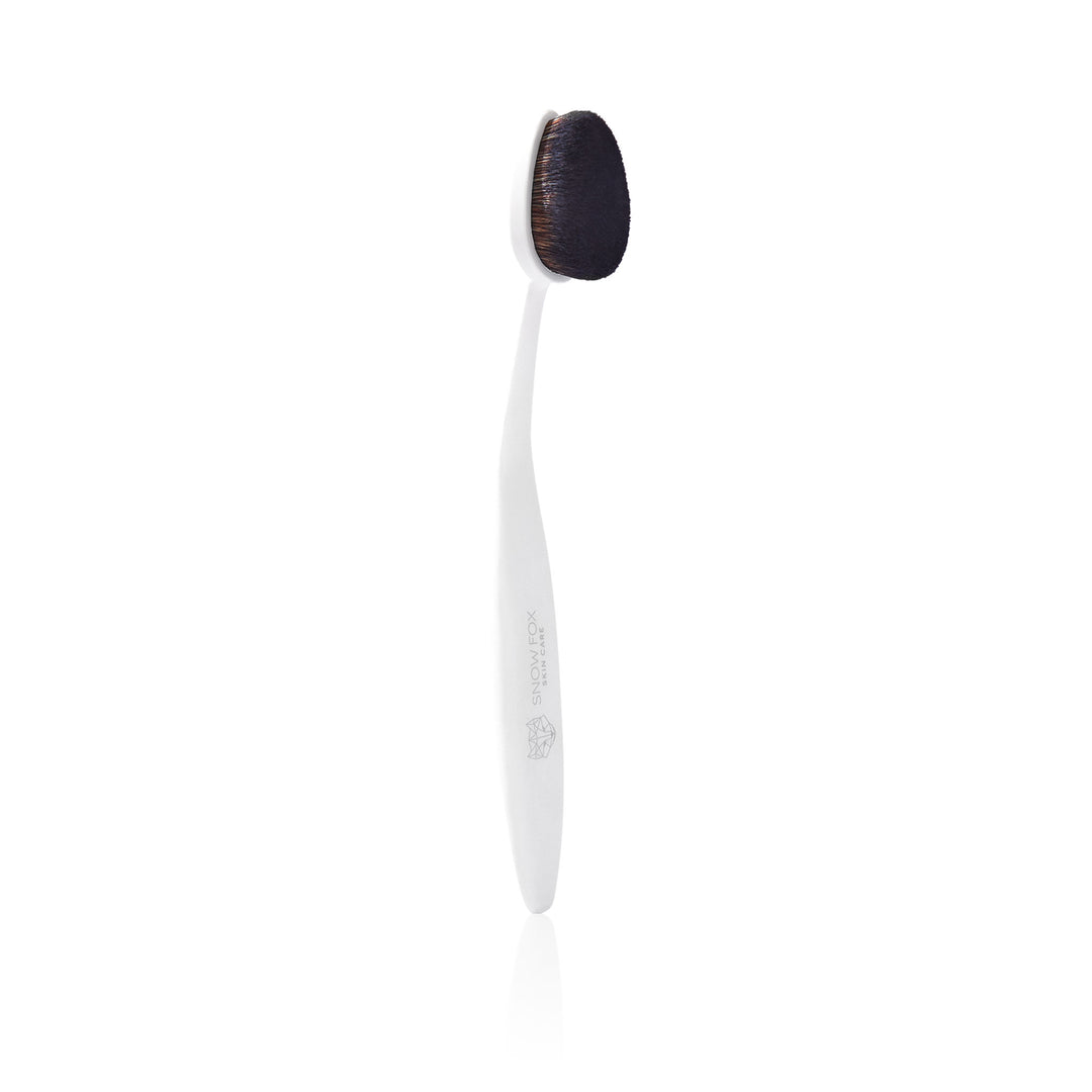 Instant Cloud Skin Make Up Brush – Snow Fox Skincare