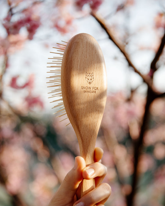 Gua Sha Hair & Scalp Brush: Premium Wooden Edition – Snow Fox Skincare