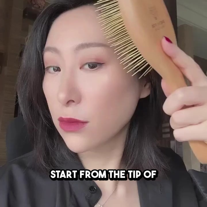 Gua Sha Hair & Scalp Brush: Premium Wooden Edition – Snow