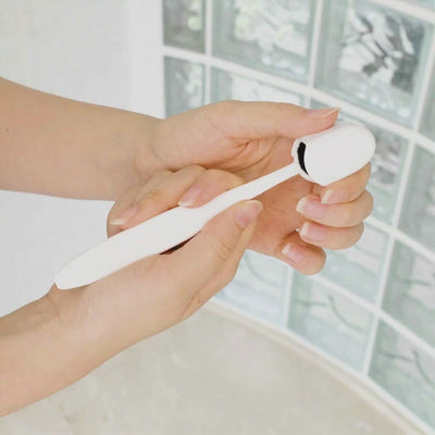 Instant Cloud Skin Make Up Brush